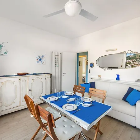 Hostdomus - Milano Mare Terrace Apartament *
